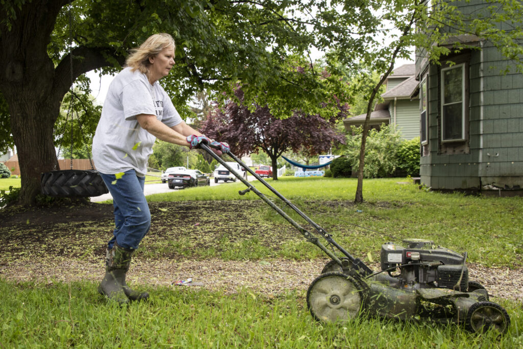 Mowing Lawn for Lawn Maintainance Class